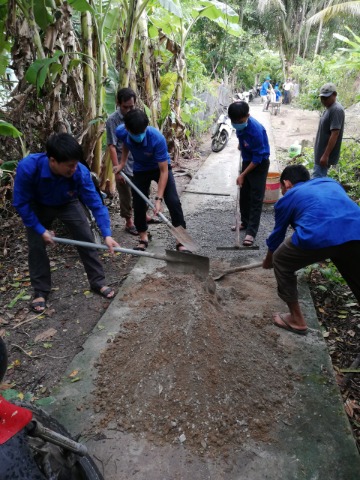 Đoàn cơ sở Trung tâm Y tế với hoạt động trong Chiến dịch Thanh niên tình nguyện Hè 2020 với đơn vị kết nghĩa xã Đoàn Bàn Thạch