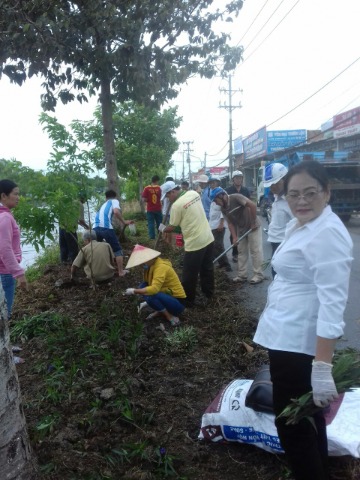 Đoàn cơ sở Thị Trấn Giồng Riềng tổ chức nhiều hoạt động tham gia xây dựng đô thị văn minh trong năm 2021