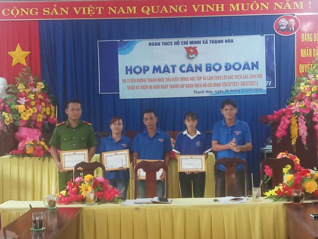 Thạnh Hòa tổ chức họp mặt kỷ niệm 90 năm ngày thành lập Đoàn TNCS Hồ Chí Minh 26/3/1931-26/3/2021 và tuyên dương thanh niên trên các lĩnh vực