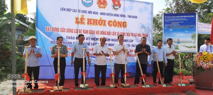 Khởi công xây dựng cầu Sông Cái Bé vàm kênh Hội đồng chào mừng Kỷ niệm 90 năm Ngày thành lập Đoàn TNCS Hồ Chí Minh (26/3/1931 – 26/3/2021)