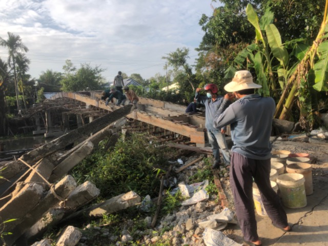 Ngọc Thành, tham gia xây dựng cầu nông thôn (Xuân tình nguyện)