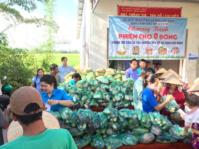 Phiên chợ 0 đồng được tổ chức tại ấp Nguyễn Tấn Thêm xã Bàn Tân Định 