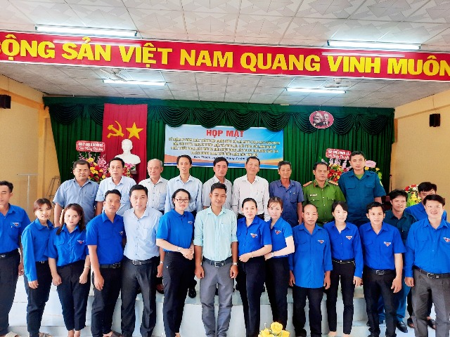 BÀN THẠCH TỔ CHỨC HỌP MẶT KỶ NIỆM 92 NĂM NGÀY THÀNH LẬP ĐOÀN TNCS HỒ CHÍ MINH ( 26/3/1931 - 26/3/2023 )