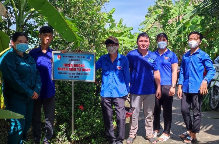 Xã Đoàn Ngọc Thành, xây dựng tuyến đường “sáng - xanh - sạch - đẹp - văn minh - an toàn“