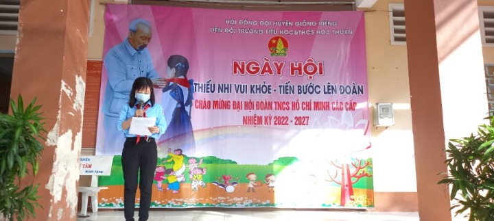 HỘI ĐỒNG ĐỘI HUYỆN CHỈ ĐẠO CÁC LIÊN ĐỘI KHỐI TIỂU HỌC TỔ CHỨC NGÀY HỘI THIẾU NHI VUI KHỎE, TIẾN BƯỚC LÊN ĐOÀN GẮN VỚI LỄ KẾT NẠP ĐỘI VIÊN NĂM HỌC 2022-2023