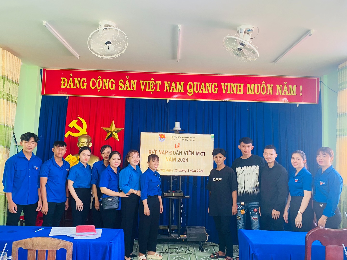 xã Đoàn Hòa Hưng tổ chức lớp bồi dưỡng nhận thức về Đoàn và tổ chức lễ kết nạp Đoàn viên đợt I năm 2024