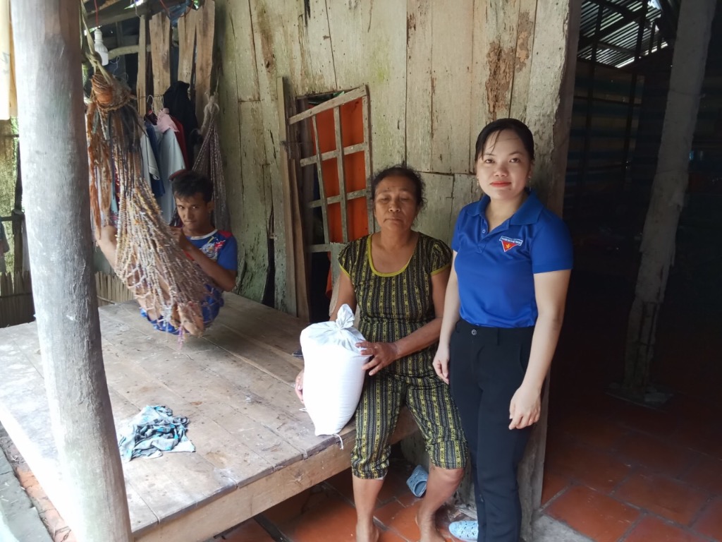 ĐTN - Uỷ ban Hội xã Ngọc Thành, tổ chức hoạt động chăm lo thanh niên yếu thế (khuyết tật)