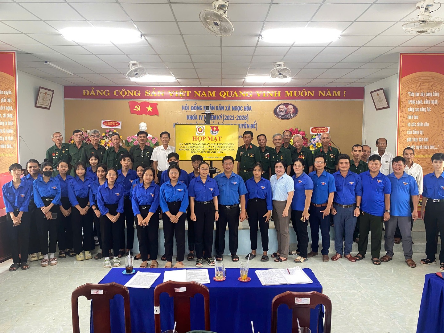 Xã Đoàn - UBH xã Ngọc Hòa phối hợp cùng Hội Cựu Chiến Binh xã tổ chức họp mặt nhân kỷ niệm 50 năm ngày Miền Nam hoàn toàn giải phóng, thống nhất Đất Nước (30/4/1975 - 30/4/2025).