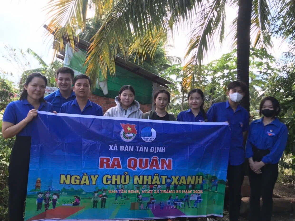 Bàn Tân Định ra quân “Ngày Chủ nhật xanh” lần II năm 2025